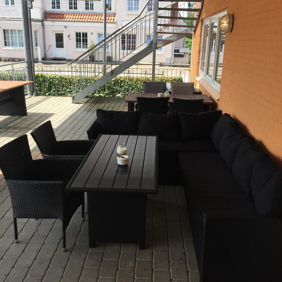 Hotel Klover Es Hellevad Kültér fotó